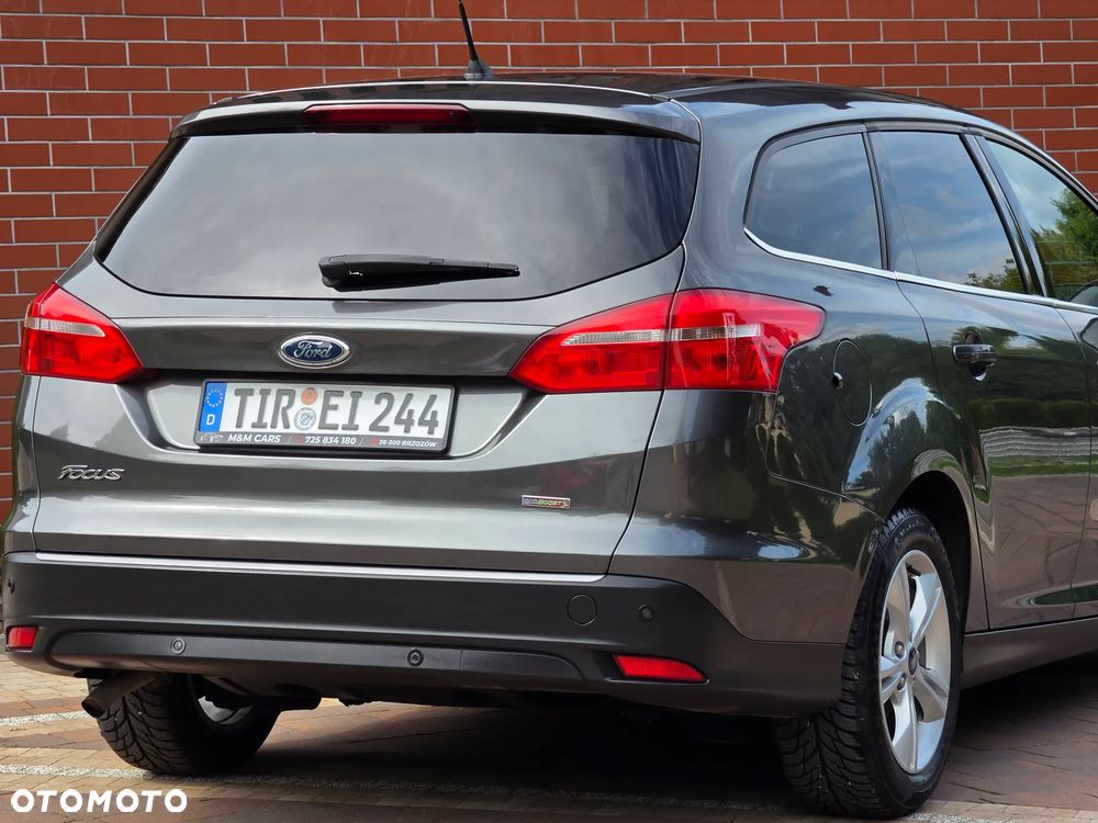 Ford Focus 1.0 EcoBoost Titanium - 23