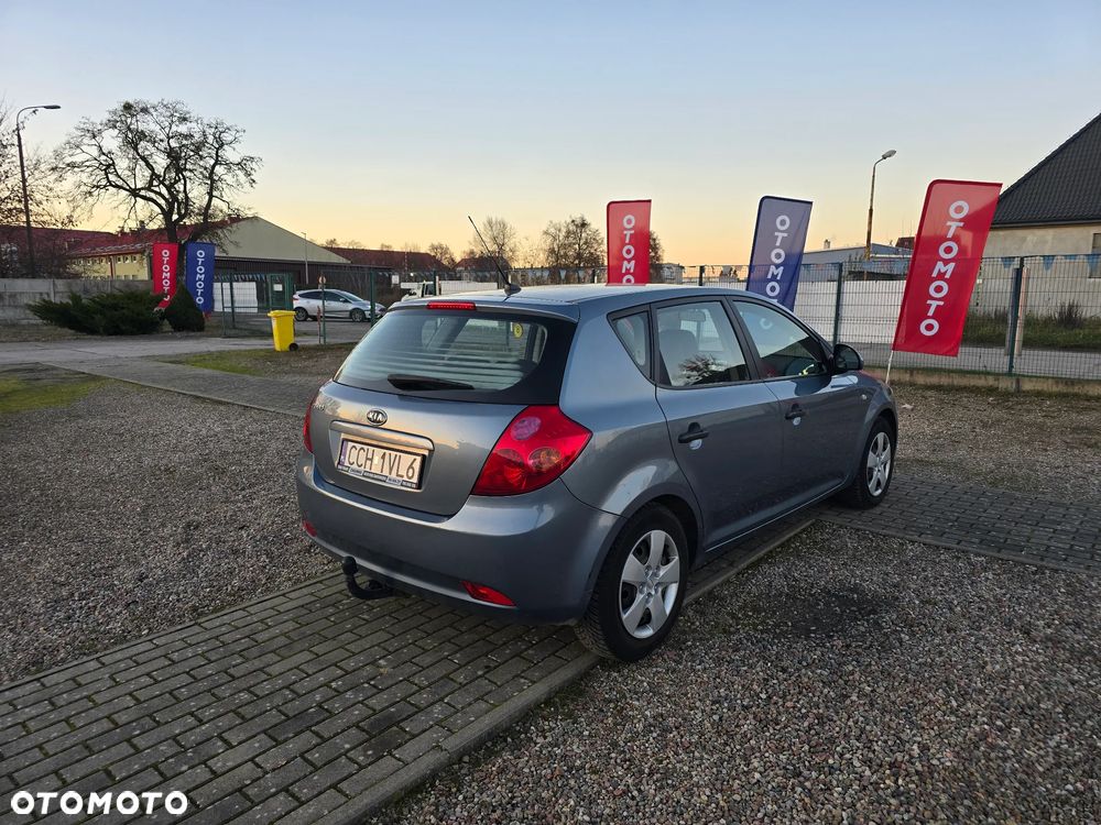 Kia Ceed 1.4 CVVT LX - 6