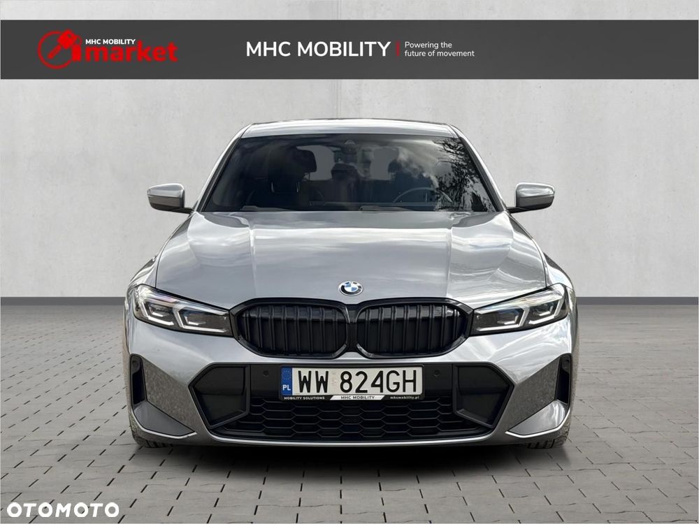 BMW Seria 3 320i M Sport - 9
