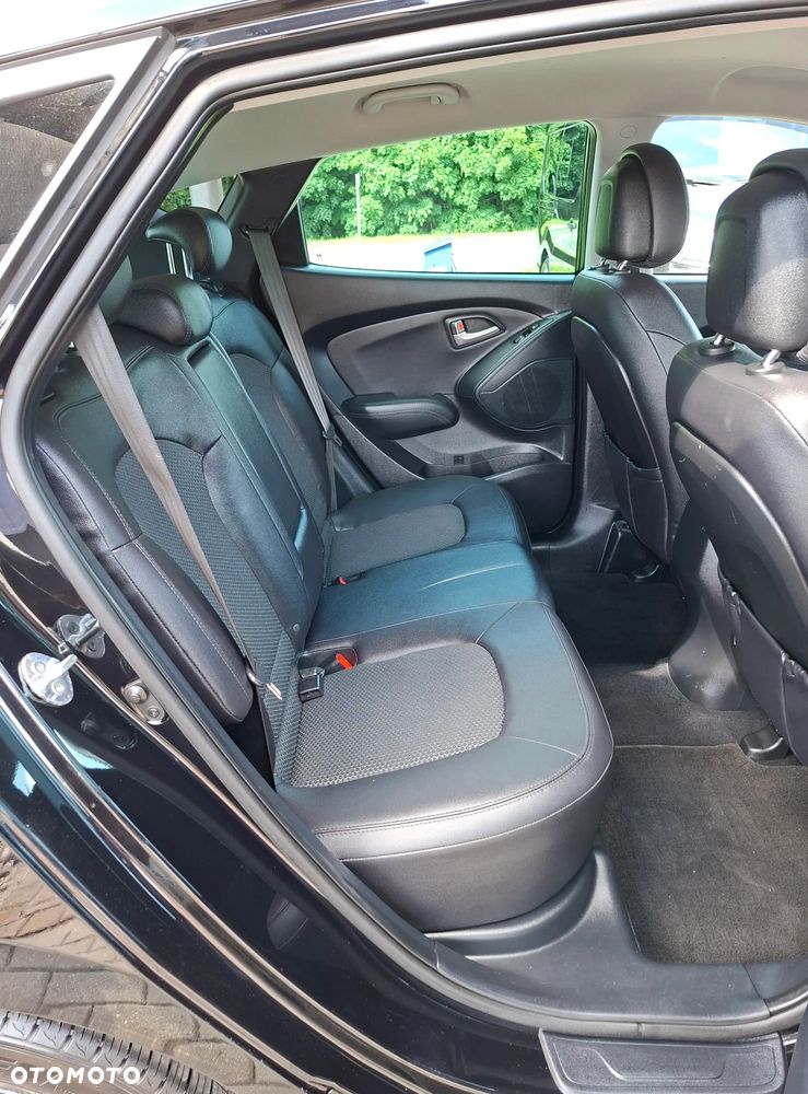 Hyundai ix35 1.6 2WD Fifa World Cup Edition - 11