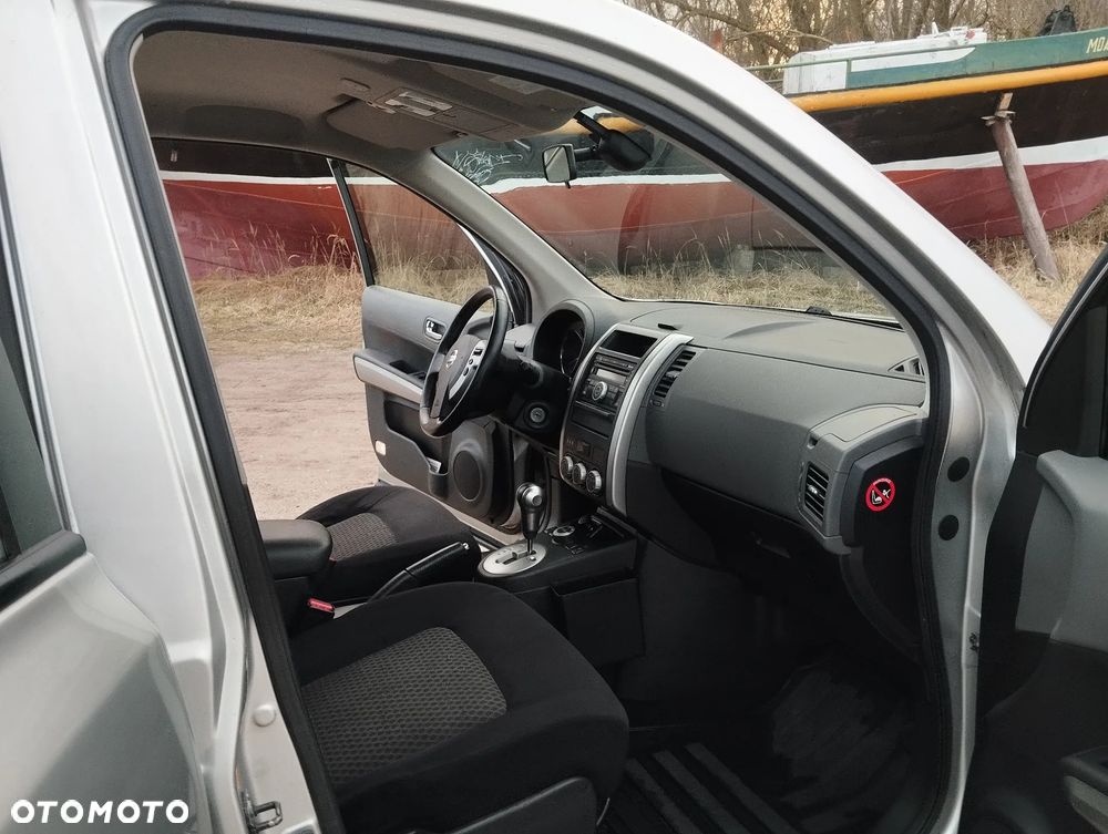 Nissan X-Trail 2.0 dCi 4x4 DPF Automatik SE - 26