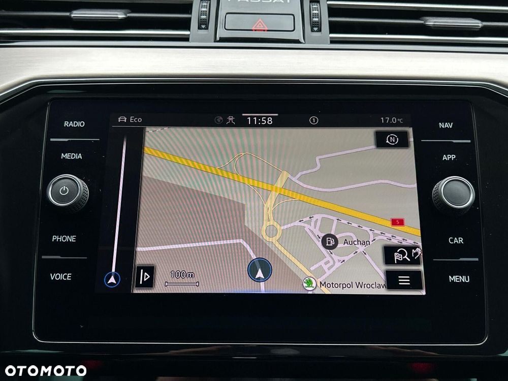 Volkswagen Passat Variant 2.0 TDI EVO Elegance DSG - 28