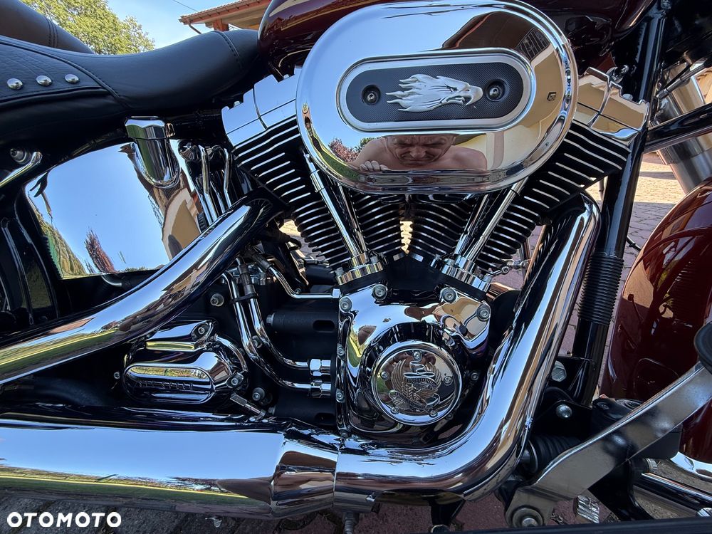 Harley-Davidson Softail Heritage Classic - 31