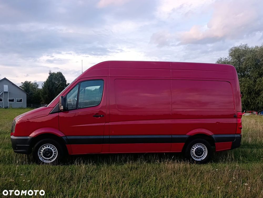 Volkswagen Crafter - 2