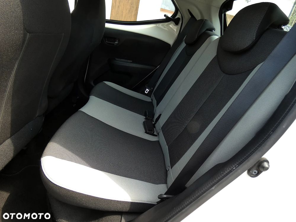 Toyota Aygo - 35