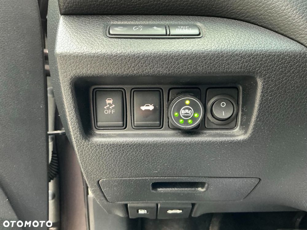 Nissan Altima - 26