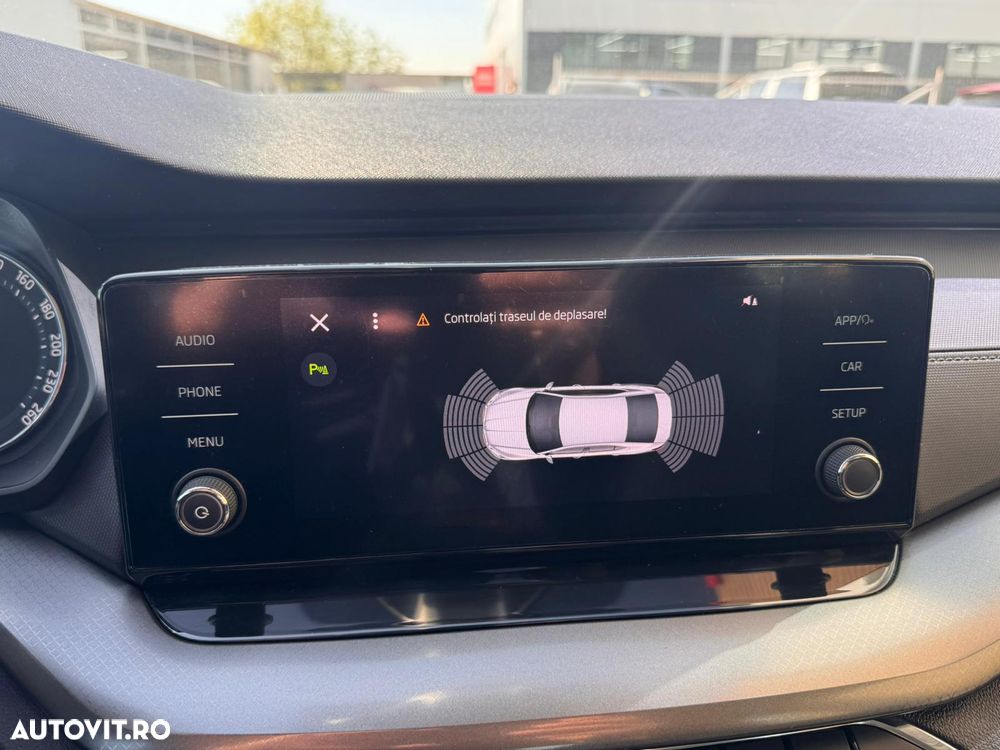 Skoda Octavia 2.0 TDI DSG Ambition - 19