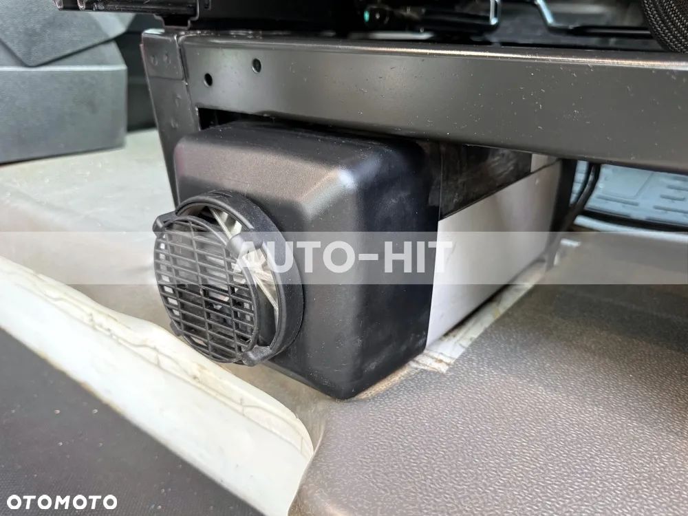 Volkswagen Crafter - 19