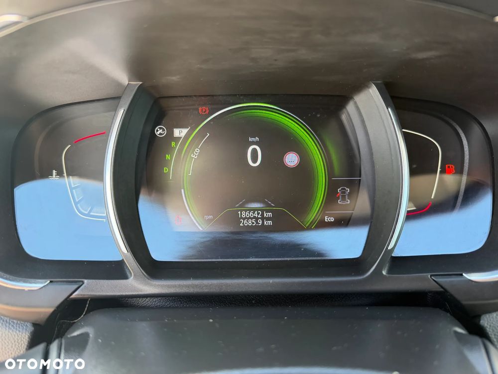 Renault Scenic ENERGY dCi 160 EDC INITIALE PARIS - 14