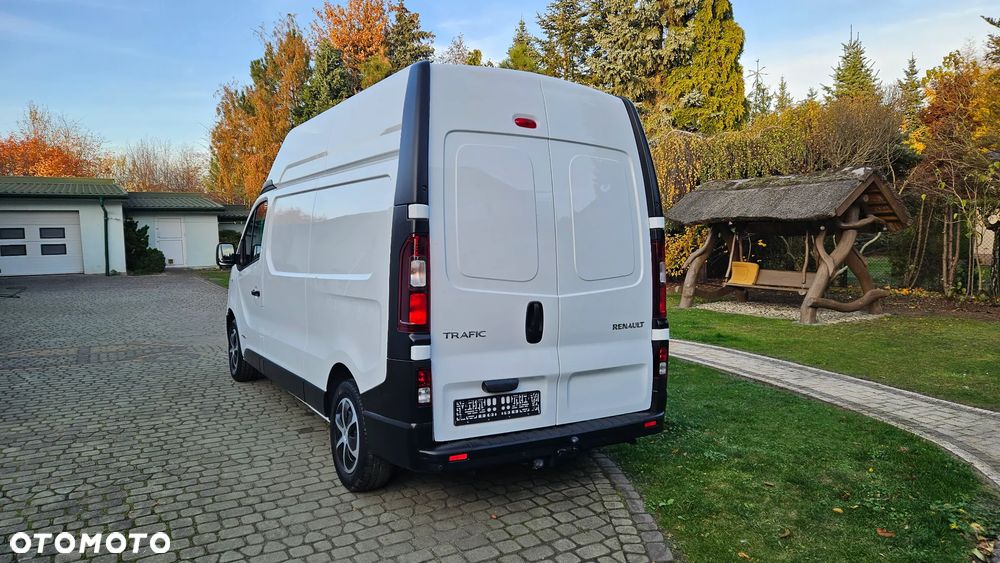 Renault TRAFIC - 8