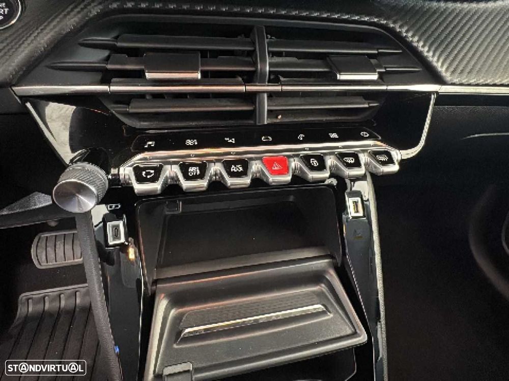 Peugeot 208 1.2 PureTech Allure Pack EAT8 - 17