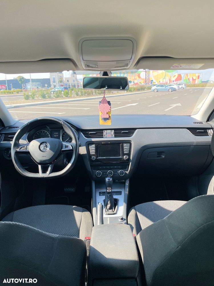 Skoda Octavia - 14