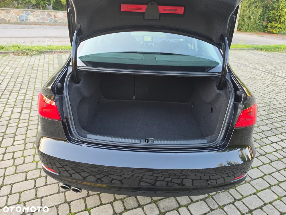 Audi A3 Limousine 2.0 TDI sport - 18