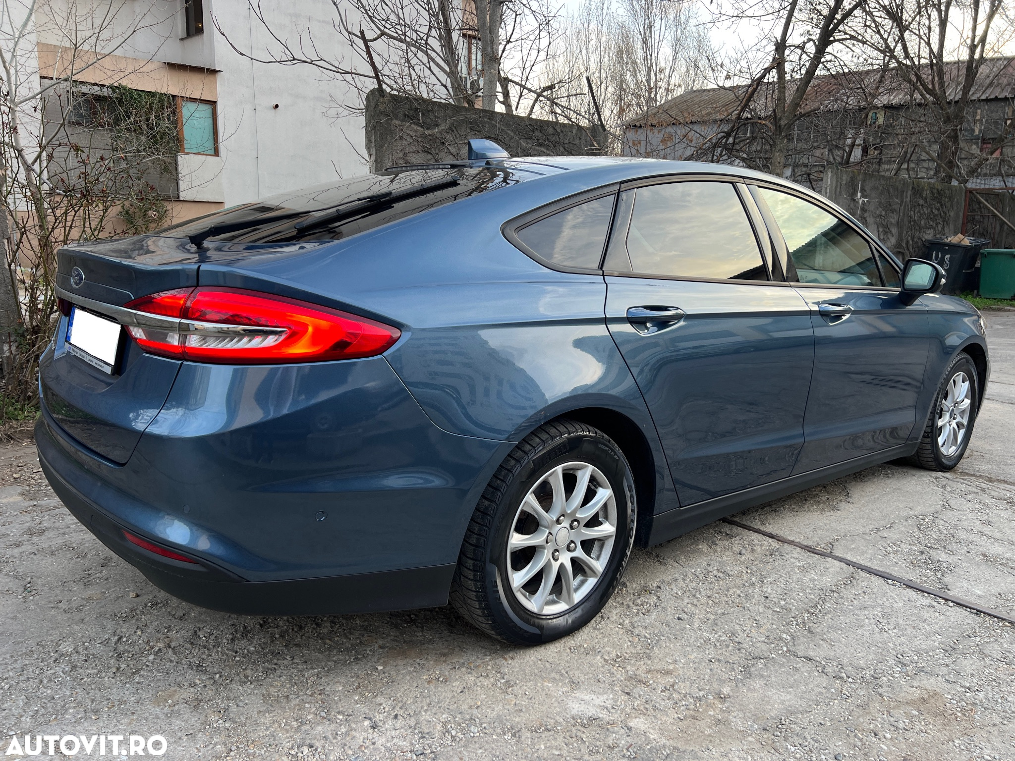 Ford Mondeo 2.0 TDCi Powershift Business - 2