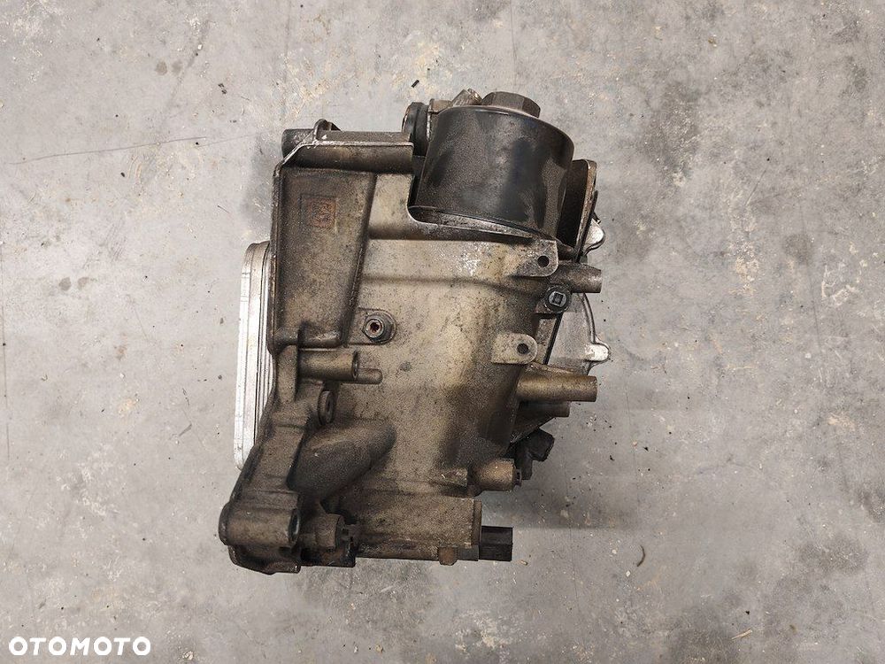 OBUDOWA FILTRA OLEJU CHŁODNICA POMPA WODY MERCEDES ATEGO EURO 6 A9361800065 - 2