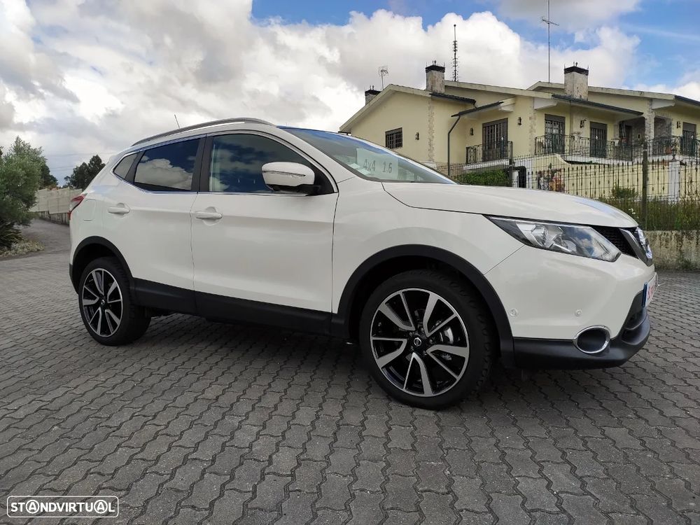 Nissan Qashqai 1.6 dCi ALL-MODE 4x4i TEKNA - 4