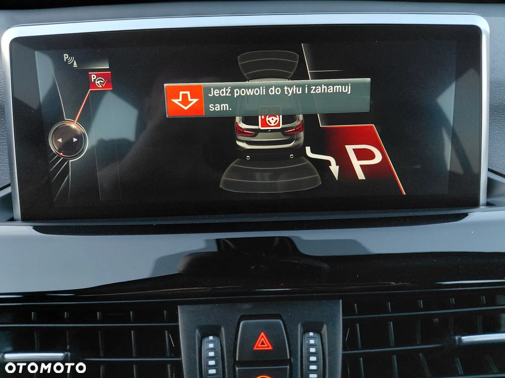 BMW X1 sDrive18i Sport Line - 9