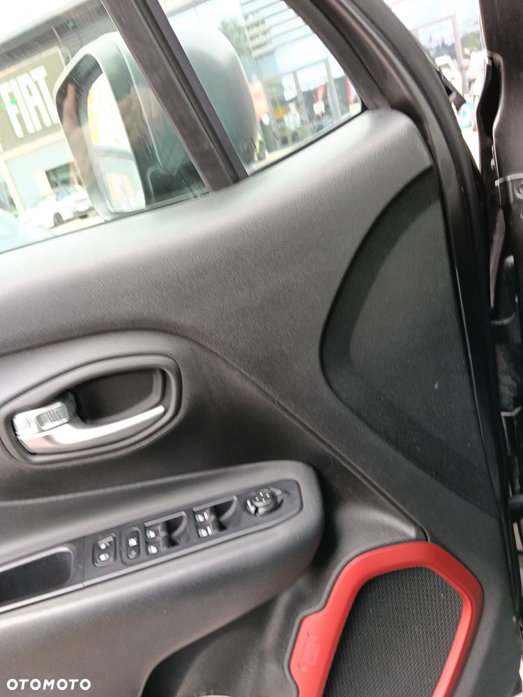 Jeep Renegade 2.0 MultiJet Active Drive Low Automatik Trailhawk - 17