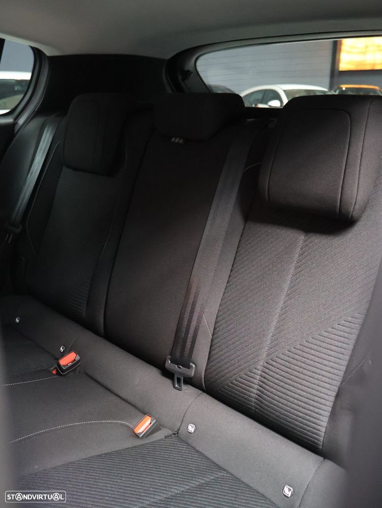 Peugeot 308 PureTech 130 EAT8 Active Pack - 9