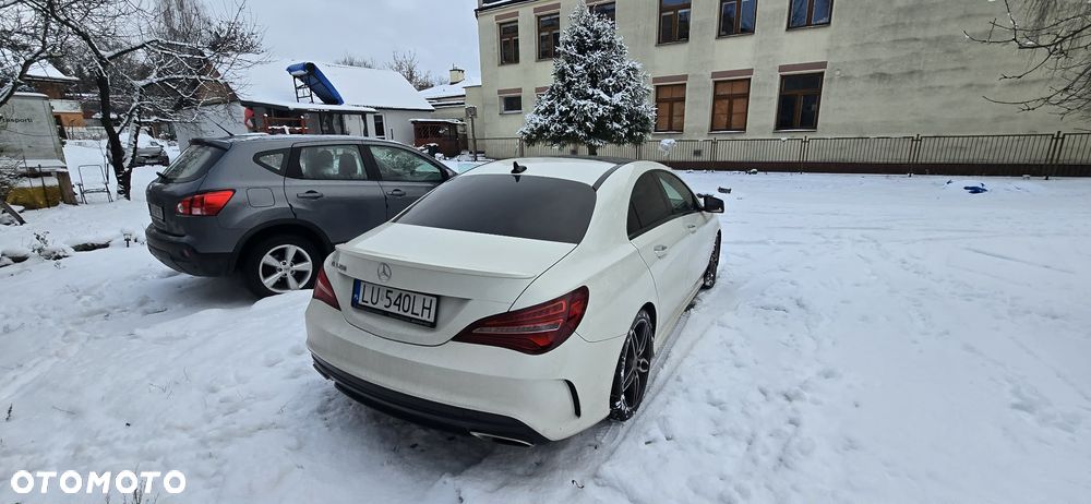 Mercedes-Benz CLA 250 4Matic 7G-DCT AMG Line - 2