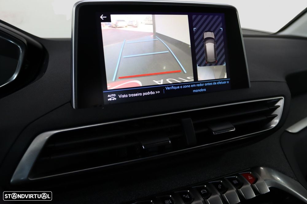 Peugeot 3008 1.2 PureTech Allure EAT8 - 11