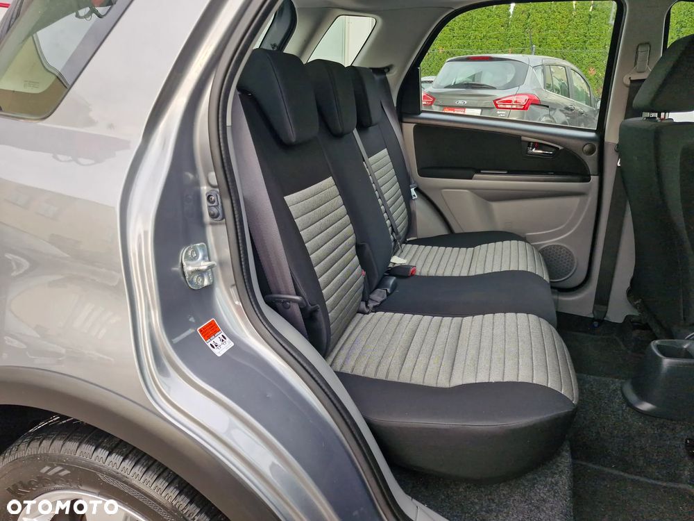 Suzuki SX4 1.6 VVT Automatik 4x2 Comfort - 18