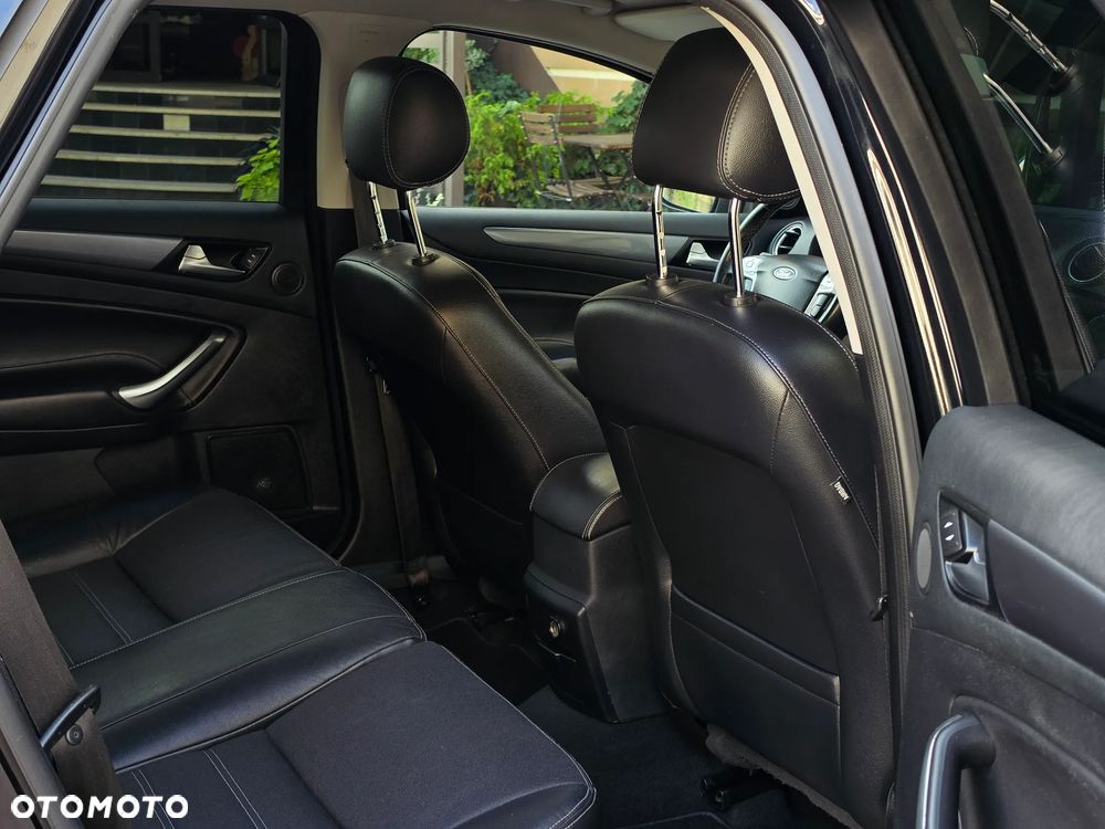 Ford Mondeo 2.0 TDCi Champions Edition - 39