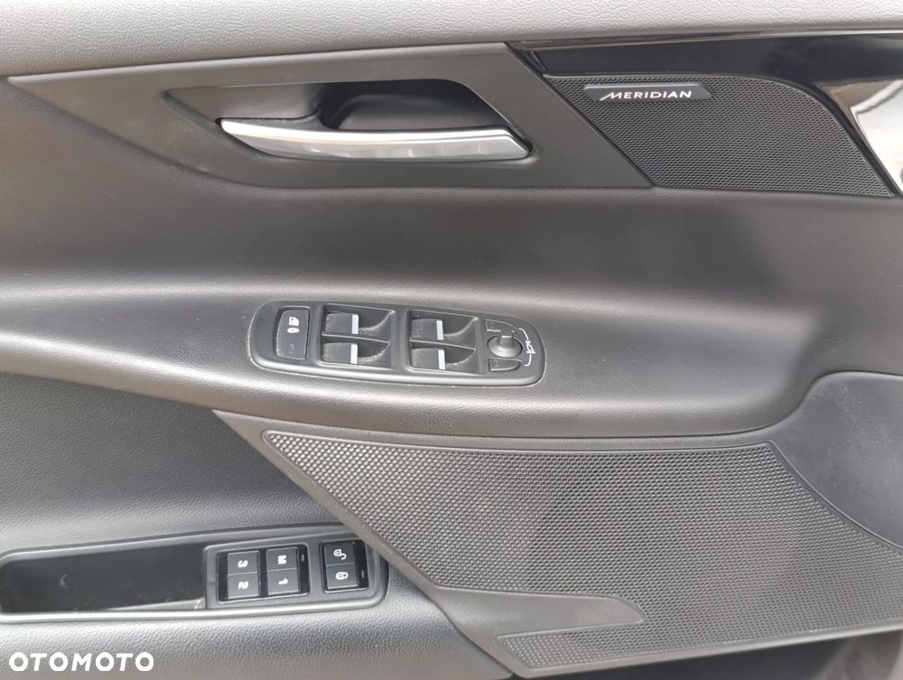 Jaguar XE 2.0 T Prestige - 17