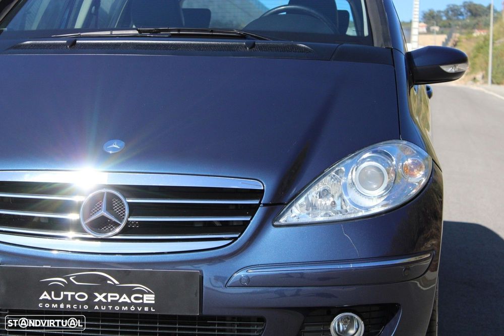 Mercedes-Benz A 150 Avantgarde Automatic - 3