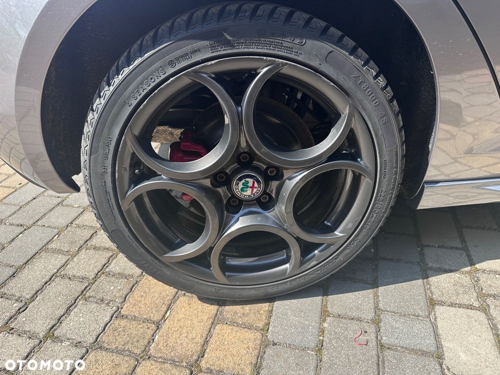 Alfa Romeo Giulietta 1.6 JTDM - 37