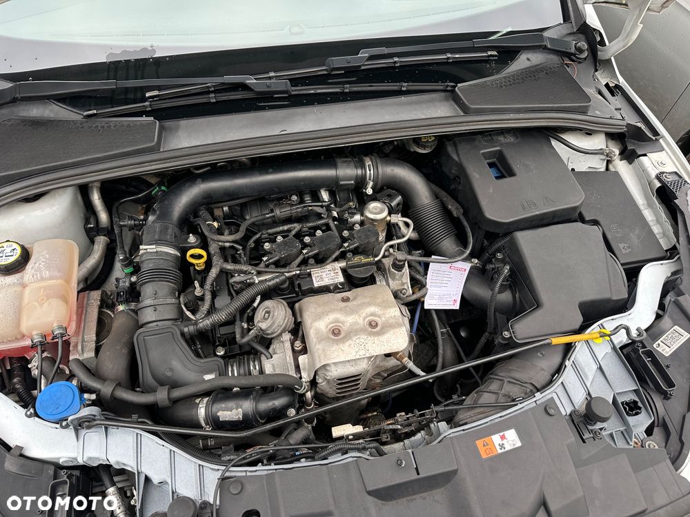 Ford Focus ver-1-0-ecoboost-start--stopp--system-cool-connect - 14