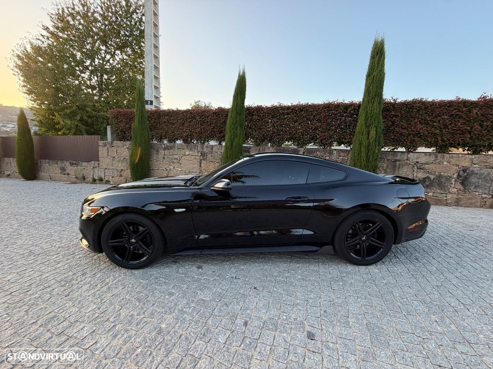 Ford Mustang 2.3 Eco Boost Aut. - 14