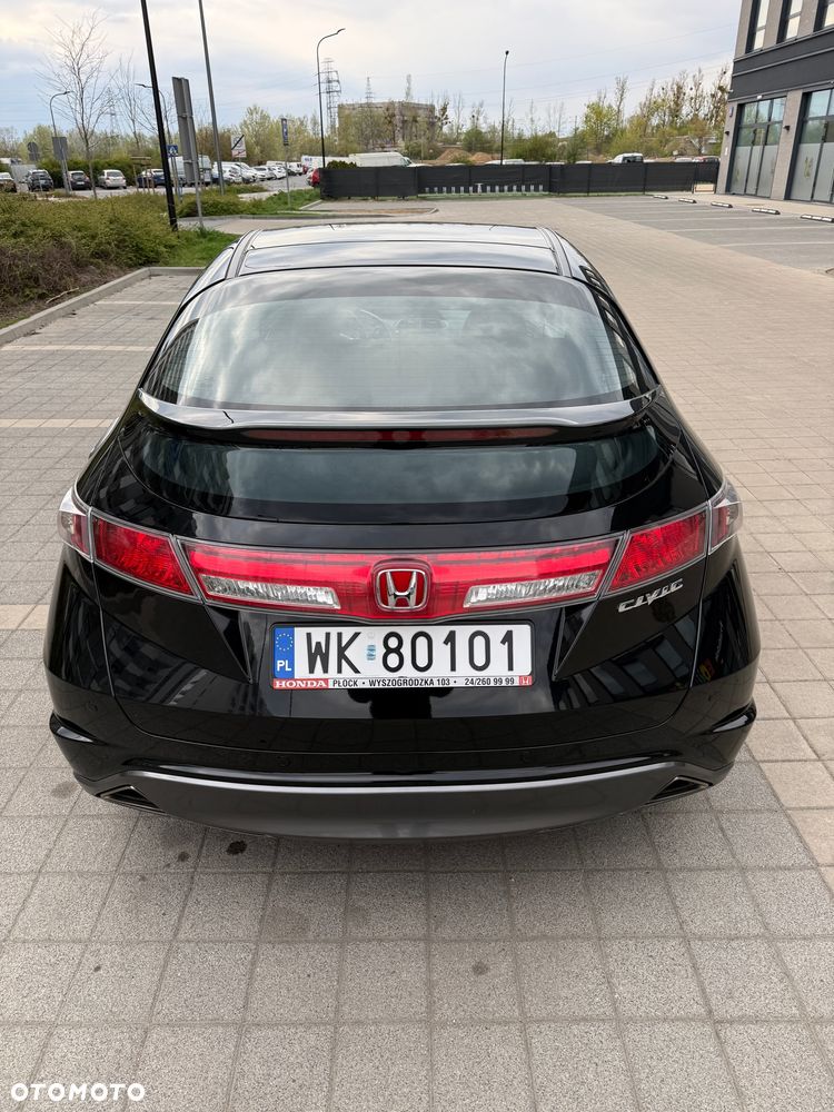 Honda Civic 1.8 Executive - 6