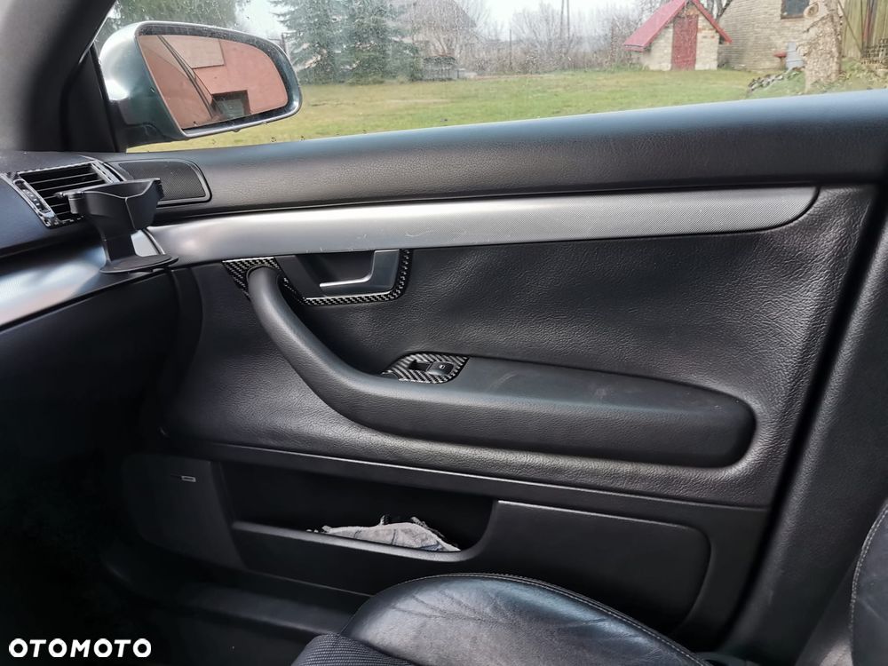 Audi A4 Avant 2.0 TDI DPF - 17