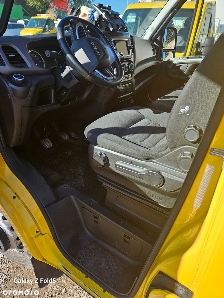 Iveco DAILY 70C18 - 18