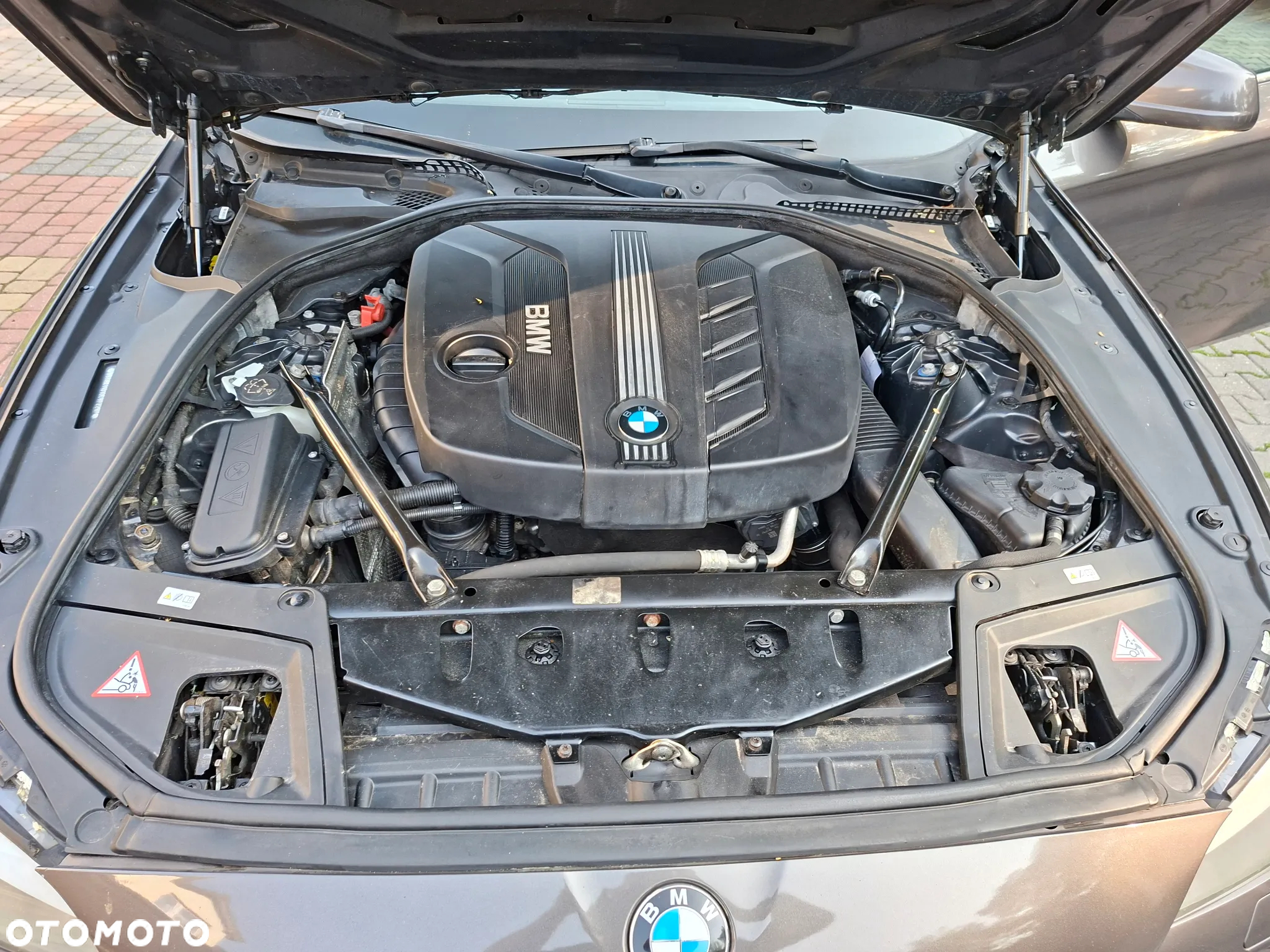 BMW Seria 5 520d Touring - 22