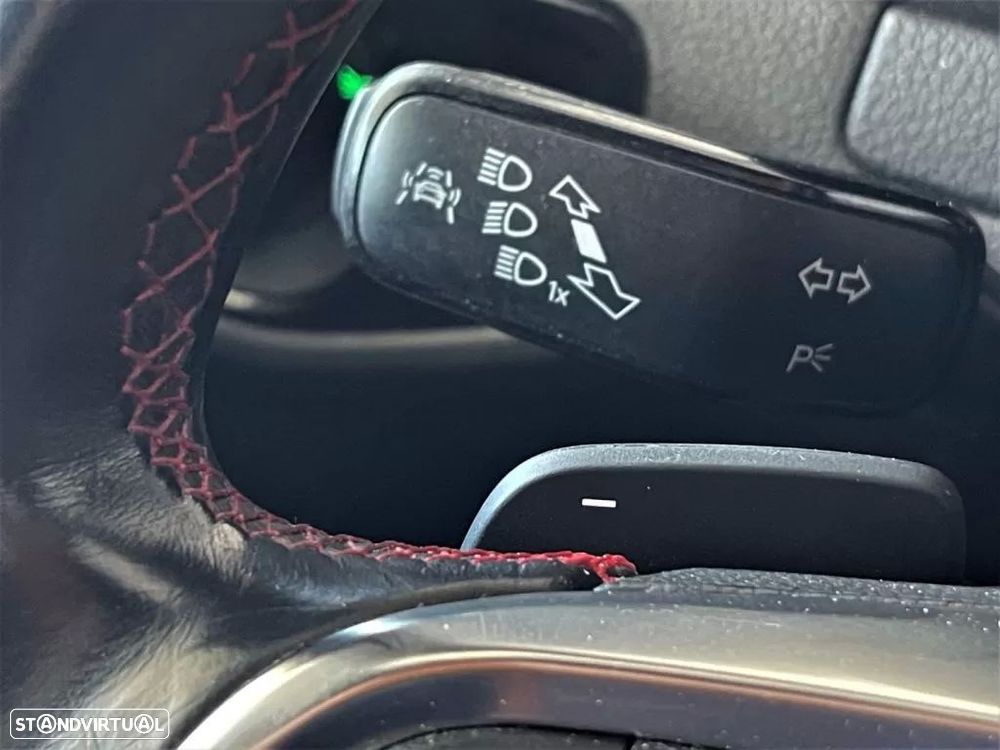 VW Golf 2.0 TSi GTi DSG - 45