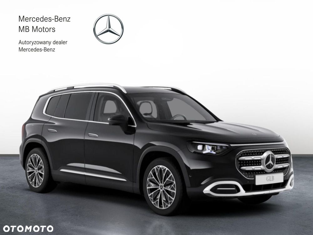 Mercedes-Benz GLB - 2