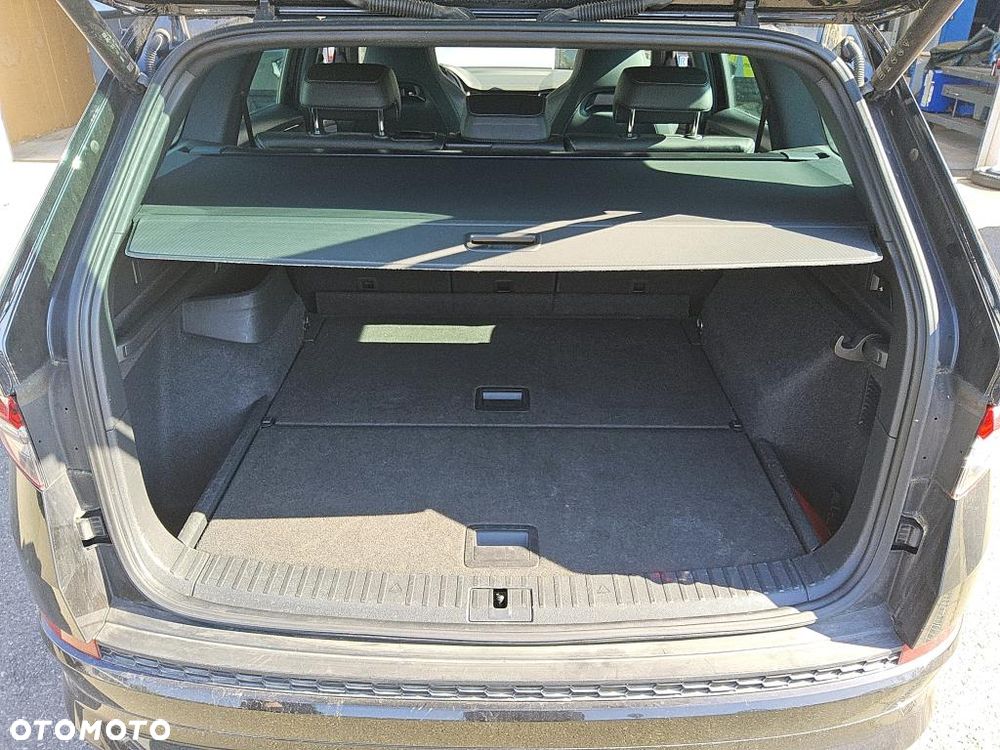 Skoda Kodiaq 2.0 TDI 4x4 DSG Sportline - 13
