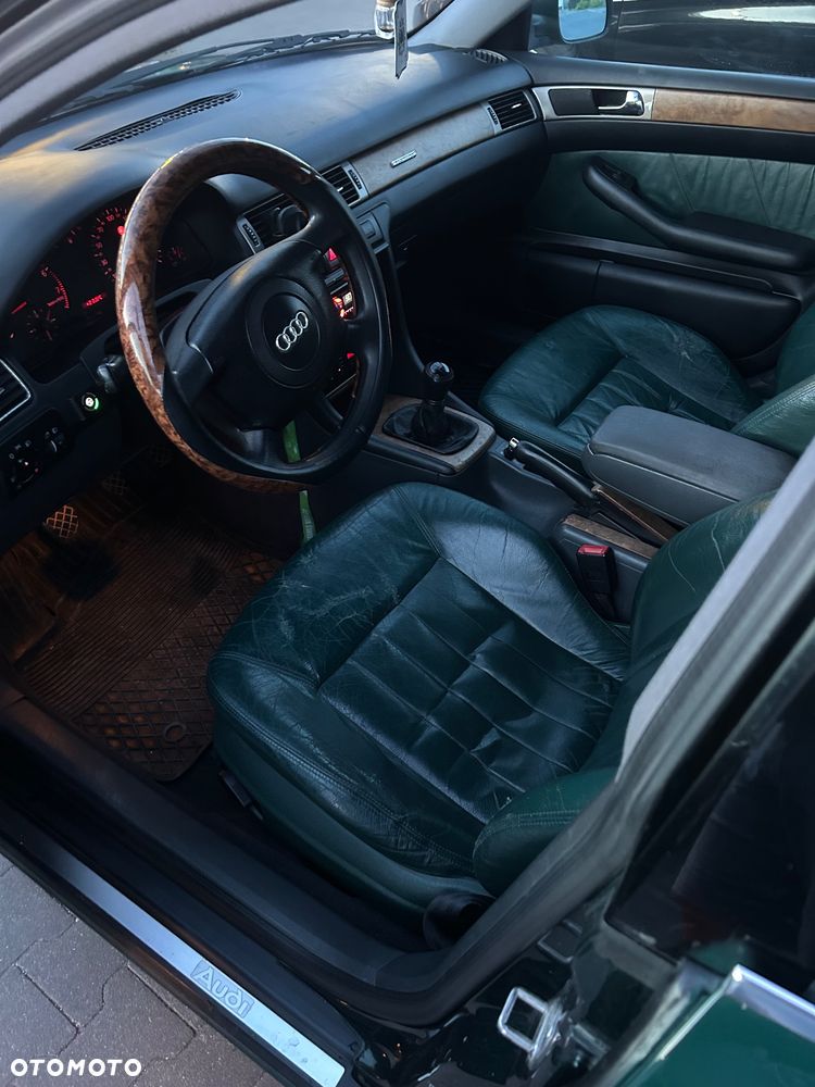 Audi A6 Limousine 1.8T - 10