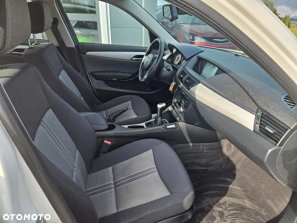 BMW X1 xDrive18d - 8
