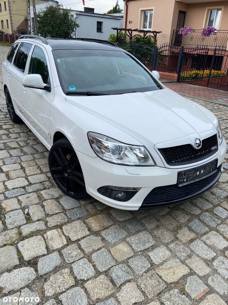 Skoda Octavia 2.0 TFSI RS - 16