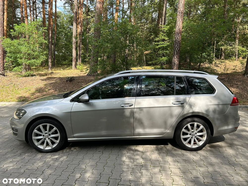 Volkswagen Golf Variant 2.0 TDI BlueMotion Technology Highline - 4