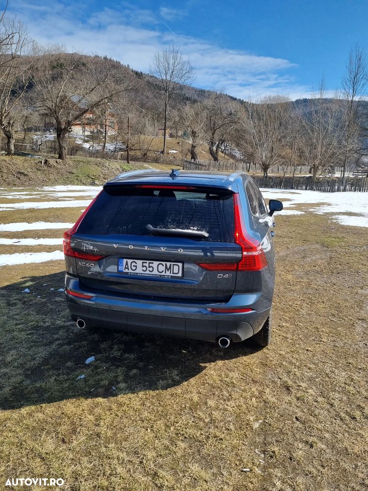 Volvo XC 60 D4 AWD Geartronic Momentum - 2