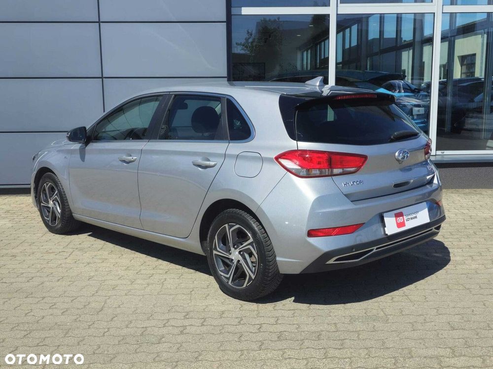 Hyundai i30 1.5 T-GDI 48V Smart - 8