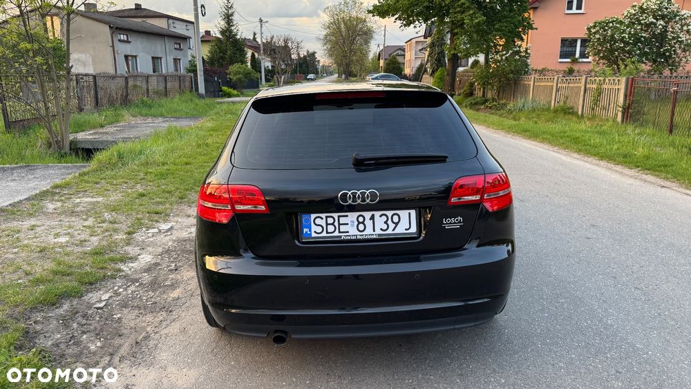 Audi A3 Sportback 2.0 TDI DPF Ambition - 5