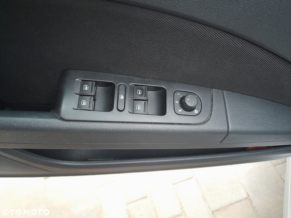 Skoda Superb 2.0 TDI Family - 10