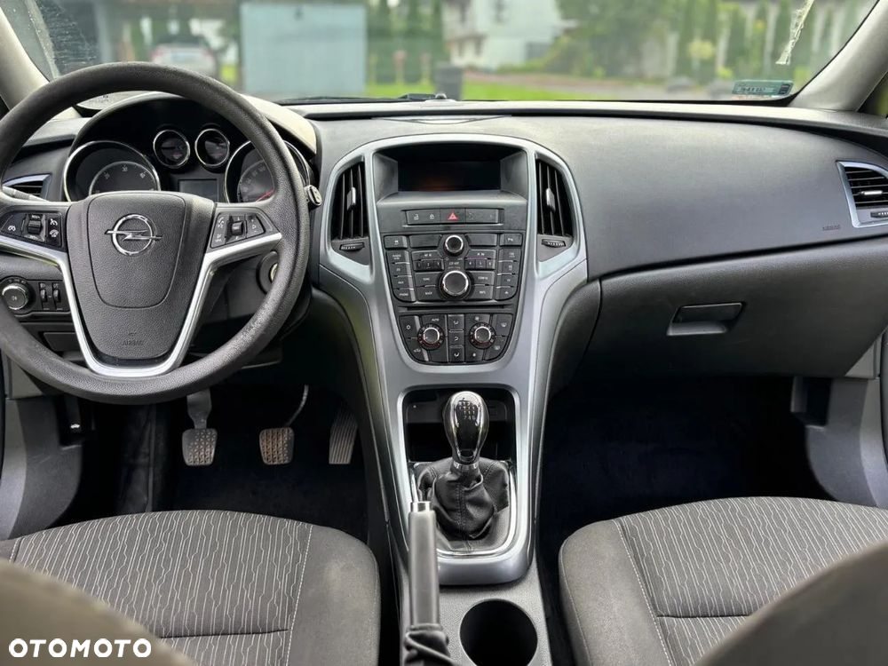 Opel Astra 1.7 CDTI DPF Active - 8
