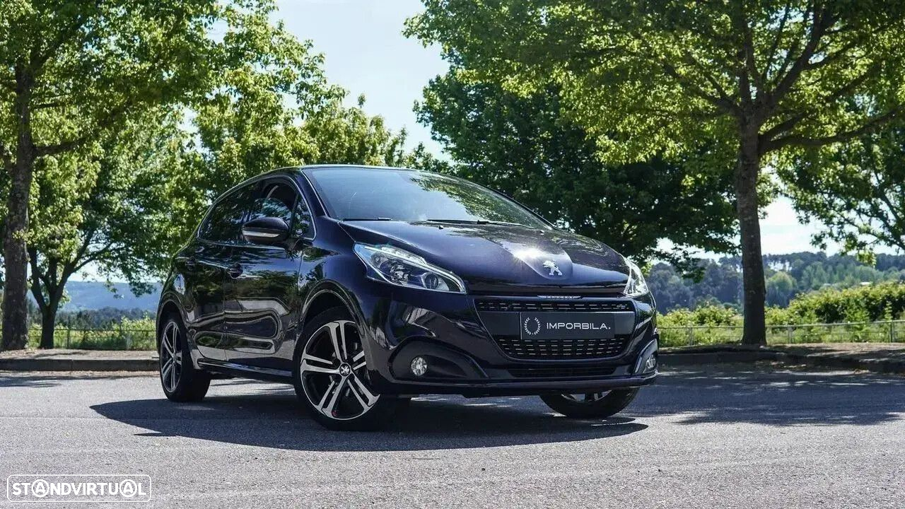 Peugeot 208 1.2 PureTech GT Line - 3