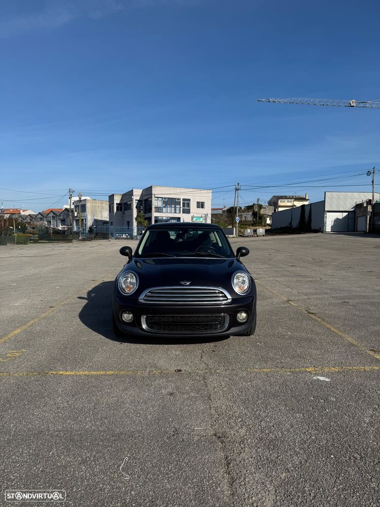 MINI 3 Portas One D - 1